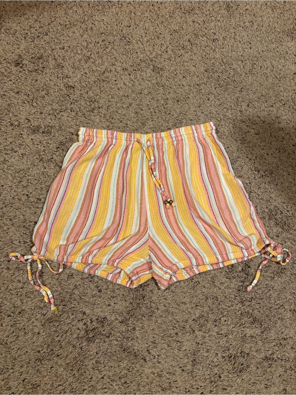 Angie Striped Tie-Waist Women's Shorts in Yellow/Pink L M S